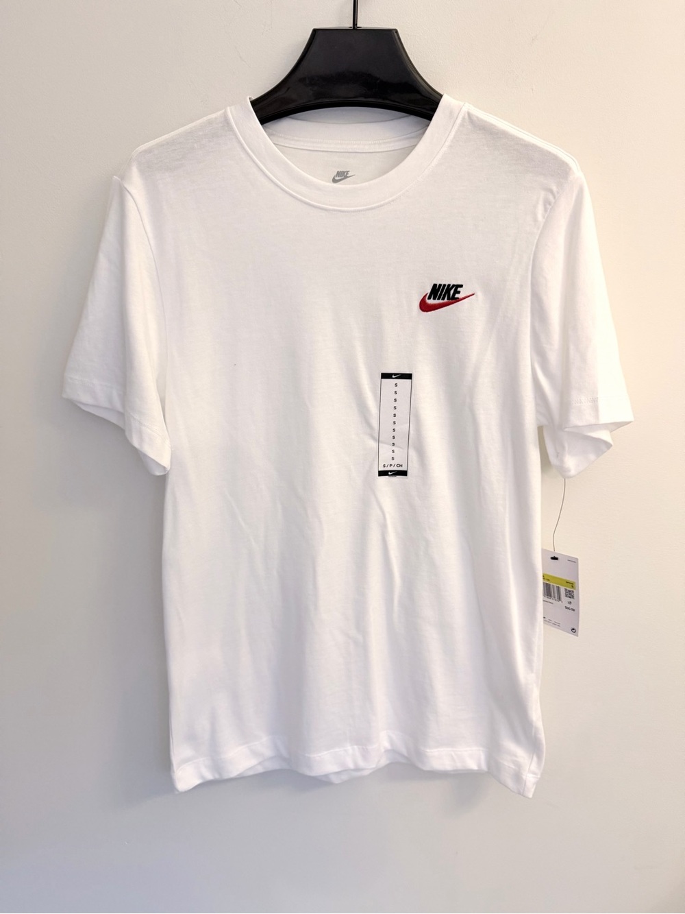 NWT Nike Men’s White Short-Sleeve Logo T-Shirt